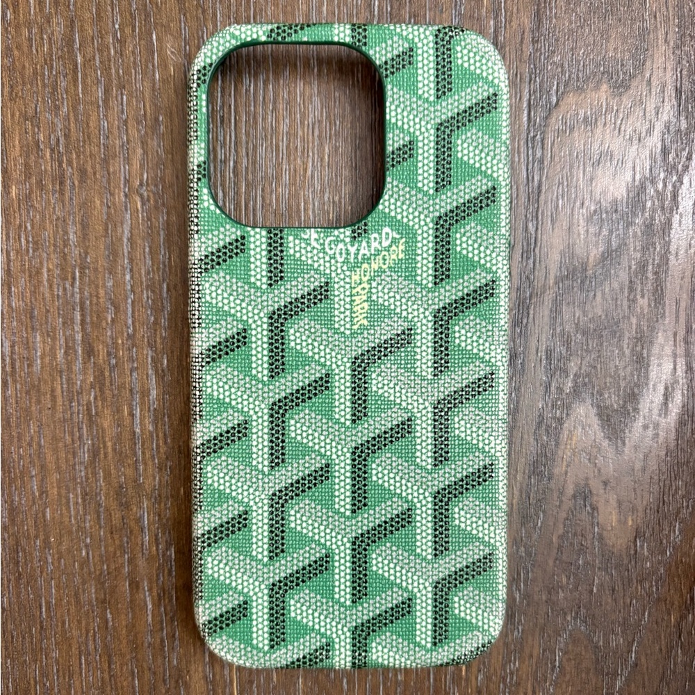 Green GOYARD iPhone 15 PRO case